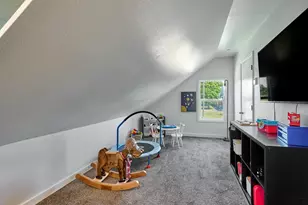 645 NW 5th Ave, Canby, OR 97013 - Photo 23
