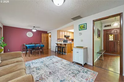 6952 C St, Springfield, OR 97478 - Photo 11