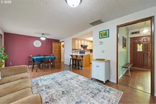 6952 C St, Springfield, OR 97478 - Photo 11