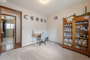 6952 C St, Springfield, OR 97478 - Photo 33
