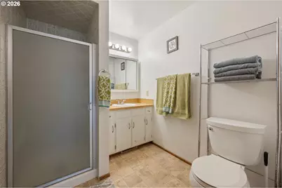 6952 C St, Springfield, OR 97478 - Photo 21