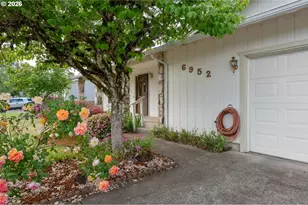 6952 C St, Springfield, OR 97478 - Photo 5