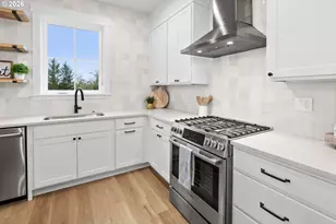 2200 SE Timber Country Dr, Warrenton, OR 97146 - Photo 7