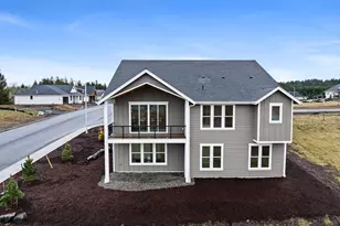 2200 SE Timber Country Dr, Warrenton, OR 97146 - Photo 3