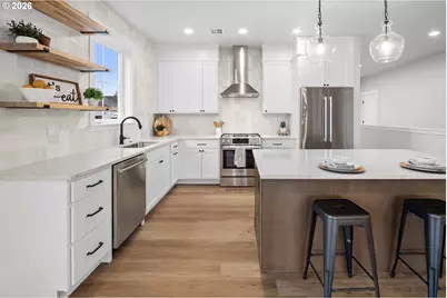 2200 SE Timber Country Dr, Warrenton, OR 97146 - Photo 9