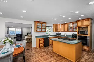 2937 Stark St, Eugene, OR 97404 - Photo 7