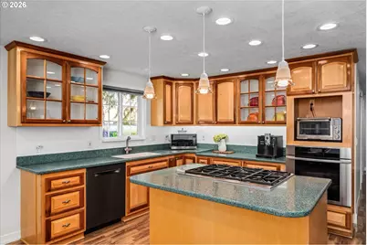 2937 Stark St, Eugene, OR 97404 - Photo 9