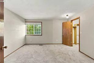 2855 SW Faith Ct, Troutdale, OR 97060 - Photo 19