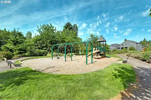 15388 SE Hawthorne Mdws St, Portland, OR 97236 - Photo 23