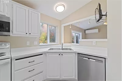 23077 SW Main St #21, Sherwood, OR 97140 - Photo 7