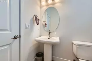 12935 SW Tabor Ter, Beaverton, OR 97007 - Photo 13