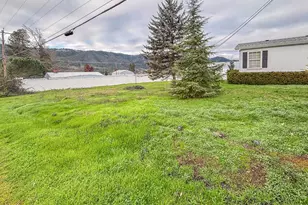 125 Rose Ave, Myrtle Creek, OR 97457 - Photo 35