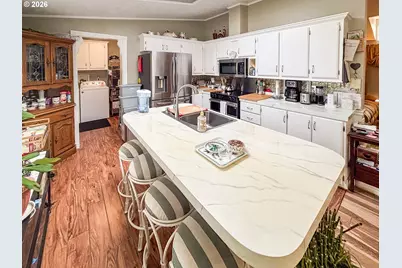 125 Rose Ave, Myrtle Creek, OR 97457 - Photo 13