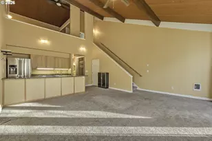 4 Touchstone Dr, Lake Oswego, OR 97035 - Photo 3