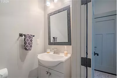 2012 NW Sierra Ln, Camas, WA 98607 - Photo 31