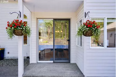 11830 SE Eastbourne Ln, Happy Valley, OR 97086 - Photo 41