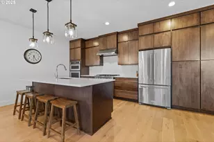 11542 NW Kearney St, Portland, OR 97229 - Photo 5