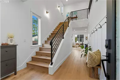 11542 NW Kearney St, Portland, OR 97229 - Photo 3