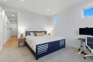 11542 NW Kearney St, Portland, OR 97229 - Photo 15