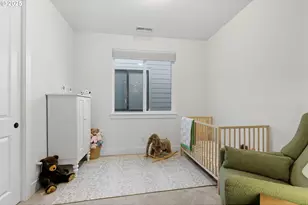 11542 NW Kearney St, Portland, OR 97229 - Photo 19