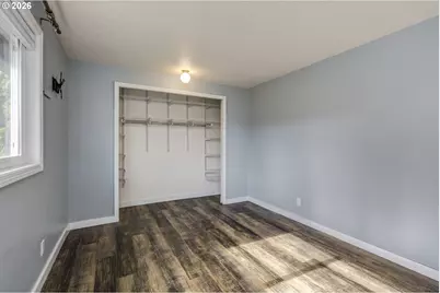 1020 45th Ave NE, Salem, OR 97301 - Photo 17