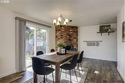 1020 45th Ave NE, Salem, OR 97301 - Photo 5
