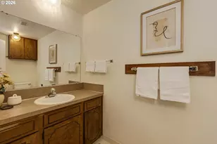 1020 45th Ave NE, Salem, OR 97301 - Photo 15