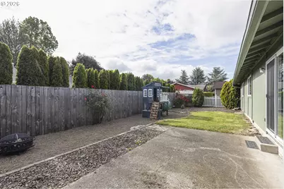 1020 45th Ave NE, Salem, OR 97301 - Photo 21