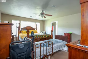 335 Weaver Ave, Myrtle Creek, OR 97457 - Photo 13