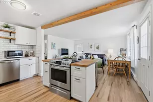 1507 E 32nd St, Vancouver, WA 98663 - Photo 5