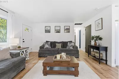 9816 NE 58th St, Vancouver, WA 98662 - Photo 13