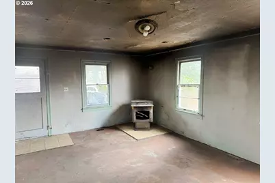 184 Iowa St, Eugene, OR 97402 - Photo 9