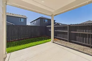 2014 NW 17th Pl, Battle Ground, WA 98604 - Photo 11