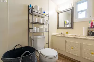 3553 Linda St, Woodburn, OR 97071 - Photo 17