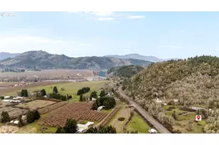 8981 Garden Valley Rd, Roseburg, OR 97470 - Photo 35