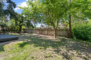 1865 SW Wellington Ave, Portland, OR 97225 - Photo 37