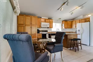 1816 Fountain Ct, Eugene, OR 97402 - Photo 9