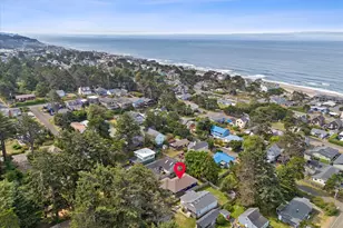 2709 NW Mast Ave, Lincoln City, OR 97367 - Photo 3