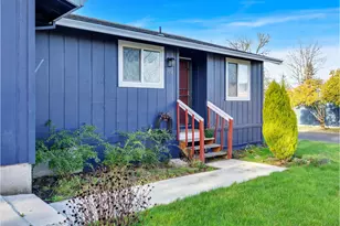 1331 NE 236th Ave, Wood Village, OR 97060 - Photo 3