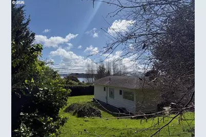 67623 E Bay Rd, North Bend, OR 97459 - Photo 21