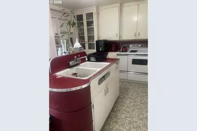 67623 E Bay Rd, North Bend, OR 97459 - Photo 9