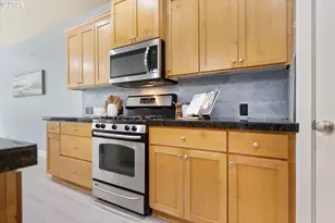 17578 SW Loma Vista St, Beaverton, OR 97007 - Photo 15