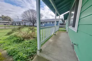 4005 Elmwood St, Tillamook, OR 97141 - Photo 3