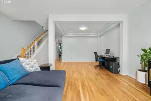 1239 SW Gaines St, Portland, OR 97239 - Photo 5