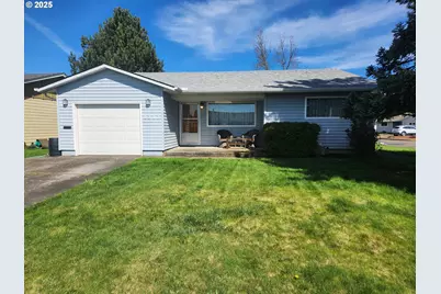 2207 Oregon Ct, Woodburn, OR 97071 - Photo 1