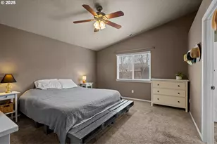 63194 NE De Haviland St, Bend, OR 97701 - Photo 17