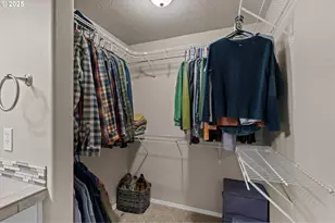 63194 NE De Haviland St, Bend, OR 97701 - Photo 21