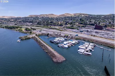 101 N Boat Basin Rd #B 16, The Dalles, OR 97058 - Photo 5