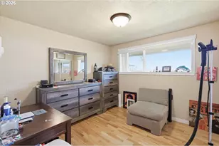 76 Woodlane Dr, Springfield, OR 97477 - Photo 29