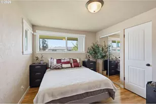 76 Woodlane Dr, Springfield, OR 97477 - Photo 31